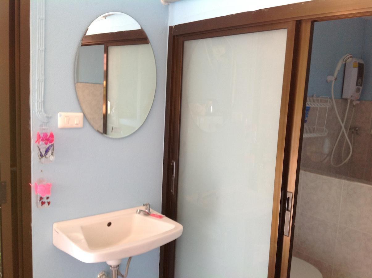 Hotel Baan Plubpla Wilai Ban Pu Khai Pokoj fotografie